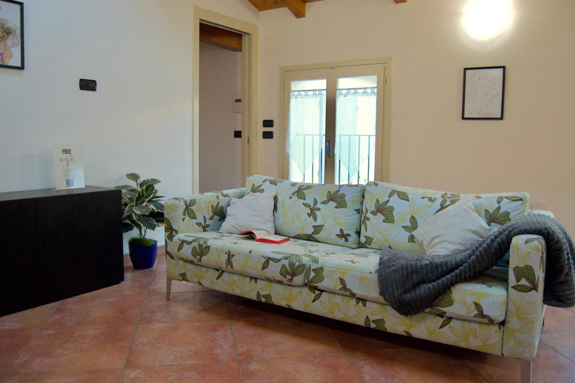 Apartamento Casa Viola, Deliziosa Mansarda In Centro Storico Módena Exterior foto